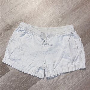 Old Navy Cream Linen Shorts